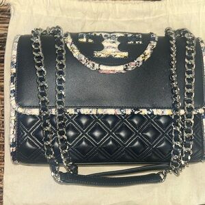 Tory Burch Women’s Fleming Navy Handbag with Tweed Multicolor Trim.